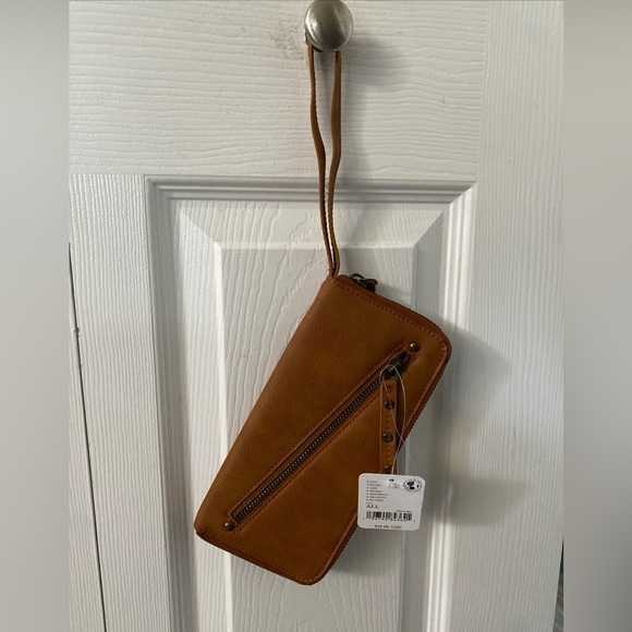 NFree People Wallet Brown Distressed Vegan Wristlet Strap Zip Closure Clutch - Picture 8 of 16